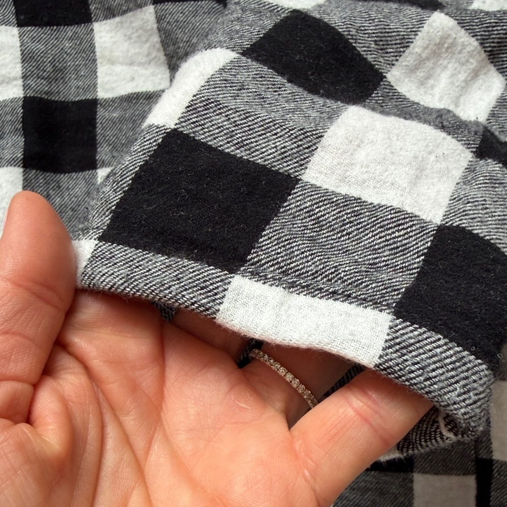 🔥4/$20 Flannel Pajama Set - Picture 7 of 14